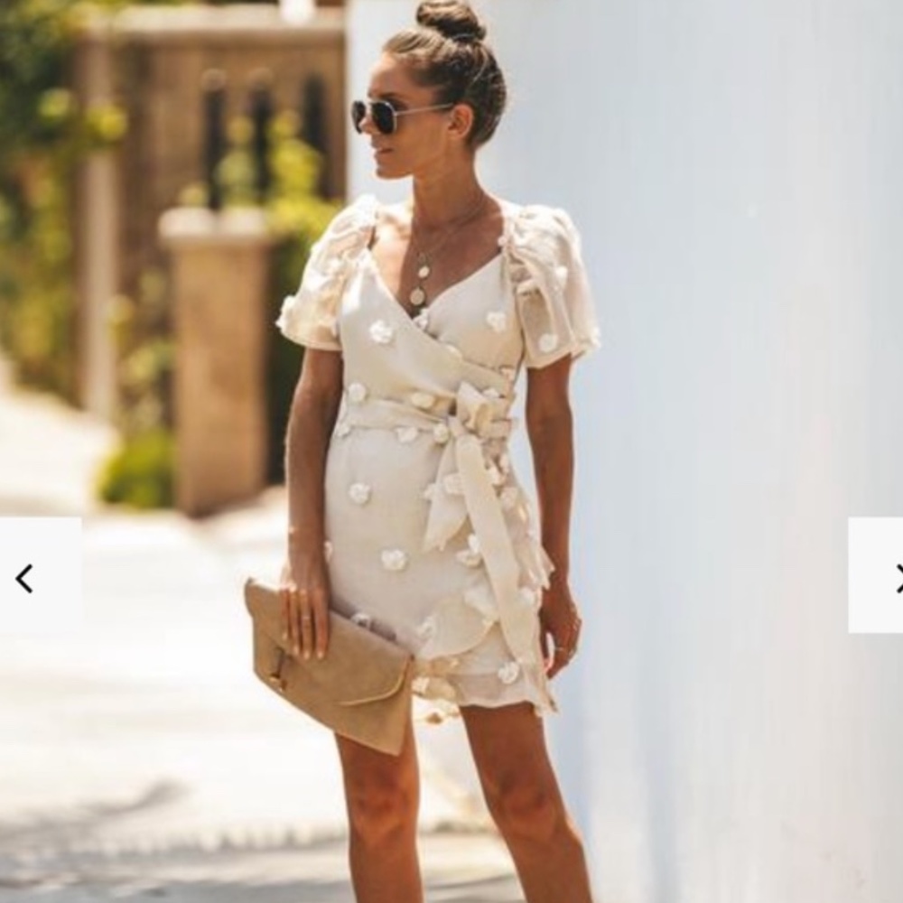 VICI Ivory “Counting Sheep” Tie Dress size S